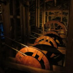 Toledo (Španělsko), Teatro de Rojas. Dodnes funkční unikátní mašinérie ke zvedání podlahy hlediště pro úpravu na taneční sál (1879)